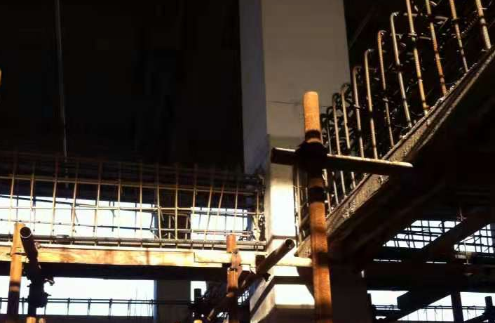 九龙坡一厂房梁柱截面加大施工
